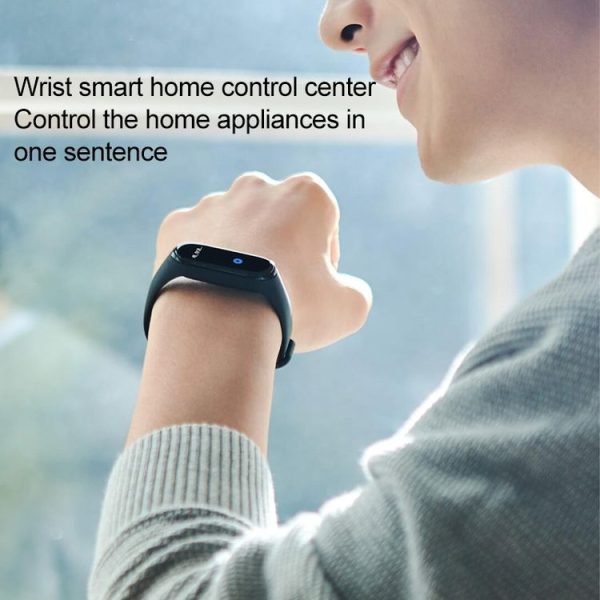 Original Xiaomi Mi Smart Band 4 NFC Smart Bracelet, 0.95 inch AMOLED Color Screen, 5 ATM Waterproof, Support Health Sports Monitoring / Mi Fit APP / NFC Payment (Black) - Image 5