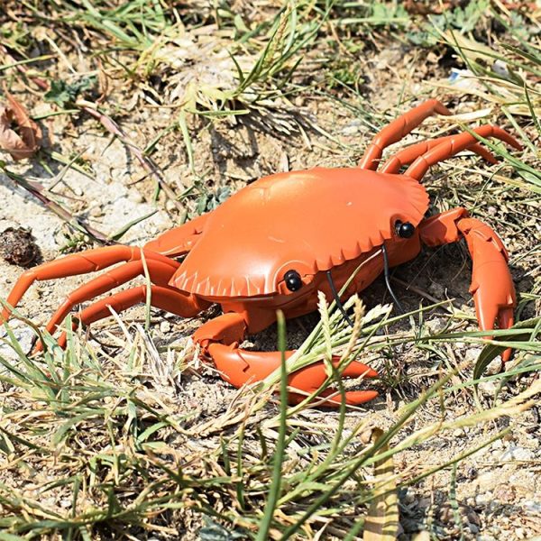 9995 Infrared Sensor Remote Control Simulated Crab Creative Children Electric Tricky Toy Model (Yellow) - Image 7