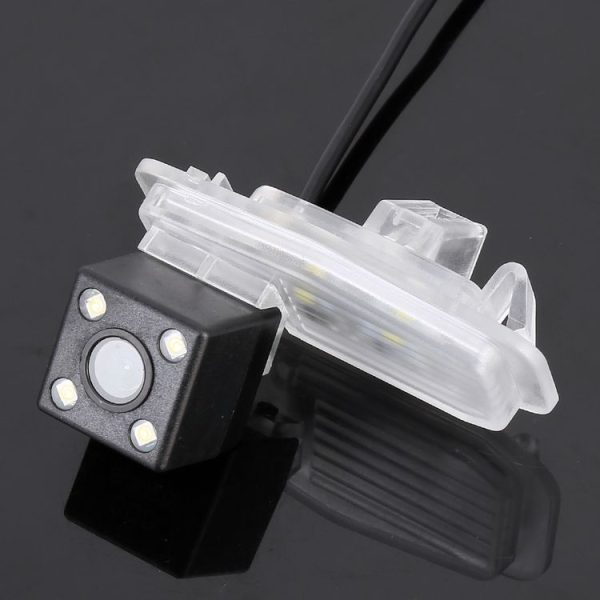 656x492 Effective Pixel HD Waterproof 4 LED Night Vision Wide Angle Car Rear View Backup Reverse Camera for Honda Accord 2016-2017 / City 2018 - Image 3