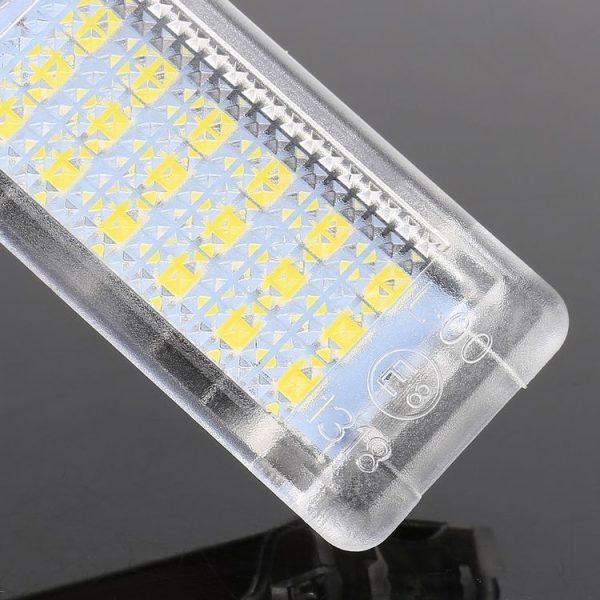2 PCS DC12V / 1.5W / 6000K / 100LM Car Foot Nest Lights Footwell Lamp Seat Lamp 18LEDs SMD-3528 Lamps for Volkswagen (White Light) - Image 4