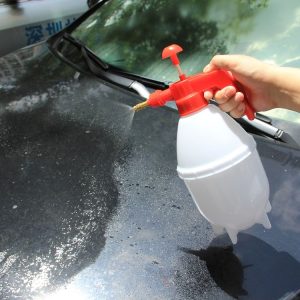 KANEED 1.5L Corrosion-Resistant Hand-pressure Hand Pump Pressure Sprayer Water Bottle for Washing Car And Gardening (White)