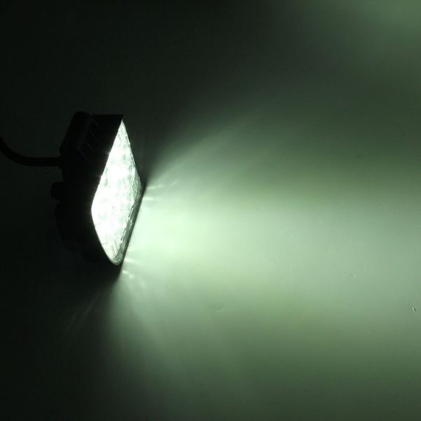 DC 10-30V 27W 2500LM 6000K Waterproof Vehicle Car Boat Marine External Work Lights Emergency Lights 30 Degrees Adjustable Spot Light LED Car Bulbs with 9 Intense Wafer LED Lights (White Light) - Image 8