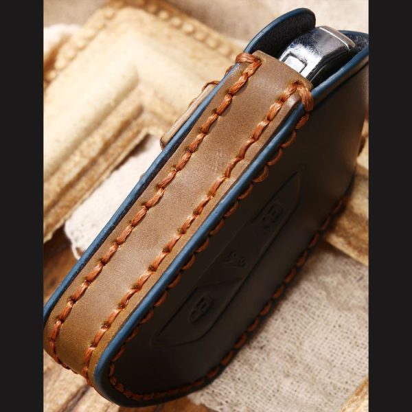 Hallmo Car Cowhide Leather Key Protective Cover Key Case for Volkswagen Golf 8 (Brown) - Image 6