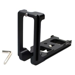 FITTEST FLN-D810 Vertical Shoot Quick Release L Plate Bracket Base Holder for Nikon D810 (Black)