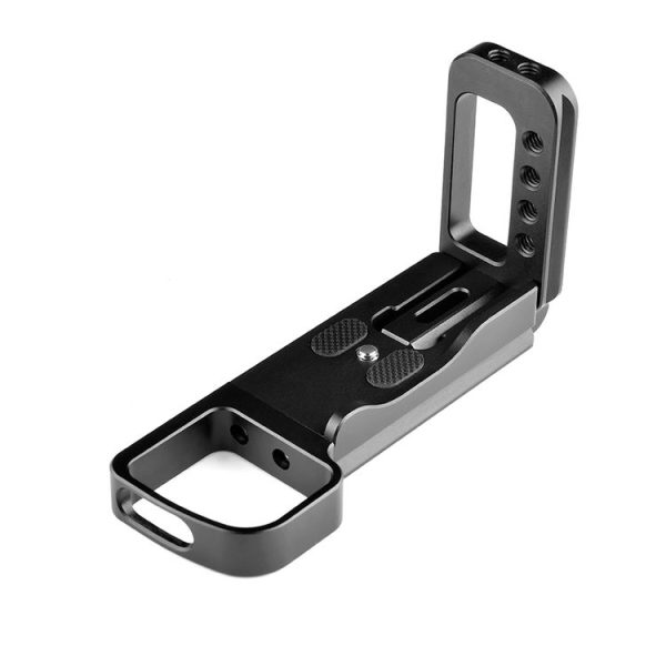 YELANGU YLG0715A 1 / 4 inch Vertical Shoot Quick Release L Plate Bracket Base Holder for Sony A6300 / A6000 / A6100 / A6400 / A6500 (Black) - Image 2