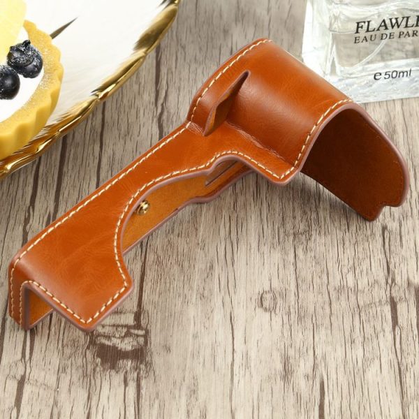 1 / 4 inch Thread PU Leather Camera Half Case Base for Sony ILCE-7C / A7C (Brown) - Image 4