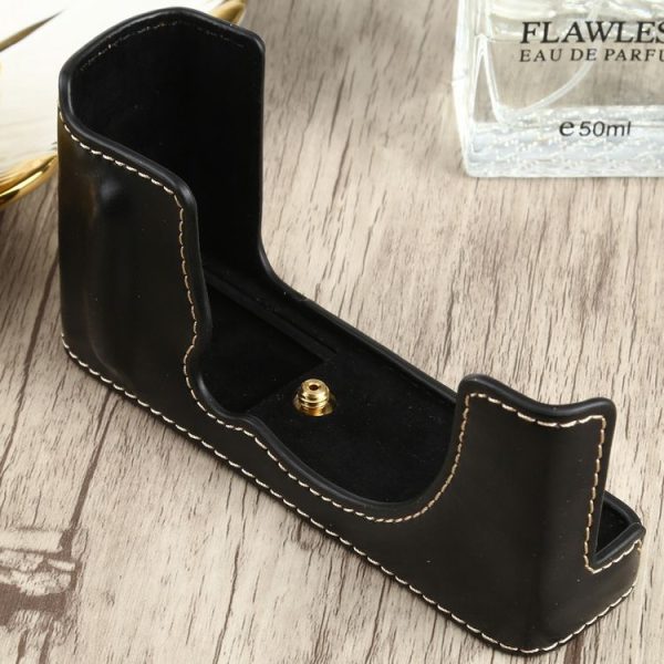 1 / 4 inch Thread PU Leather Camera Half Case Base for FUJIFILM XE4 (Black) - Image 2