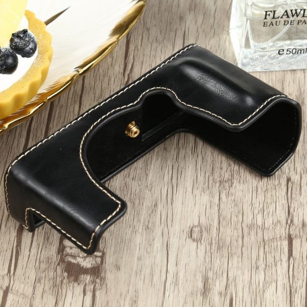 1 / 4 inch Thread PU Leather Camera Half Case Base for FUJIFILM XE4 (Black) - Image 4