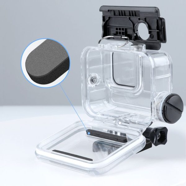GoPro HERO10 Black / HERO9 Black 30m Charging Waterproof Housing Case with Buckle Basic Mount & Screw - Image 5