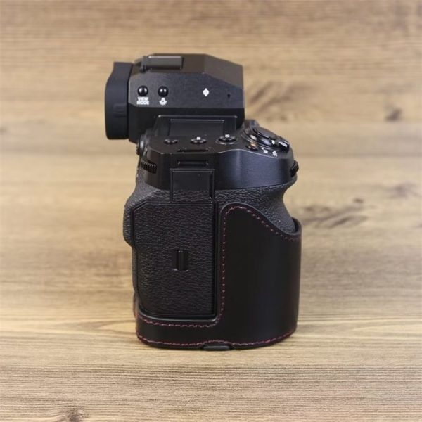 Fujifilm XH2S 1 / 4 inch Thread PU Leather Camera Half Case Base (Coffee) - Image 4