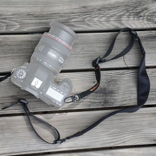 CYNOVA C-TY-MS-001 Multifunctional Remote Control Camera Strap with Hanging Buckle - Image 2