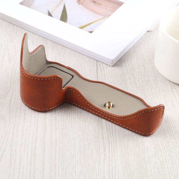 1 / 4 inch Thread PU Leather Camera Half Case Base for Nikon Z6 / Z7 (Brown) - Image 2