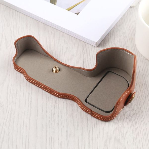 1 / 4 inch Thread PU Leather Camera Half Case Base for Nikon Z6 / Z7 (Brown) - Image 3