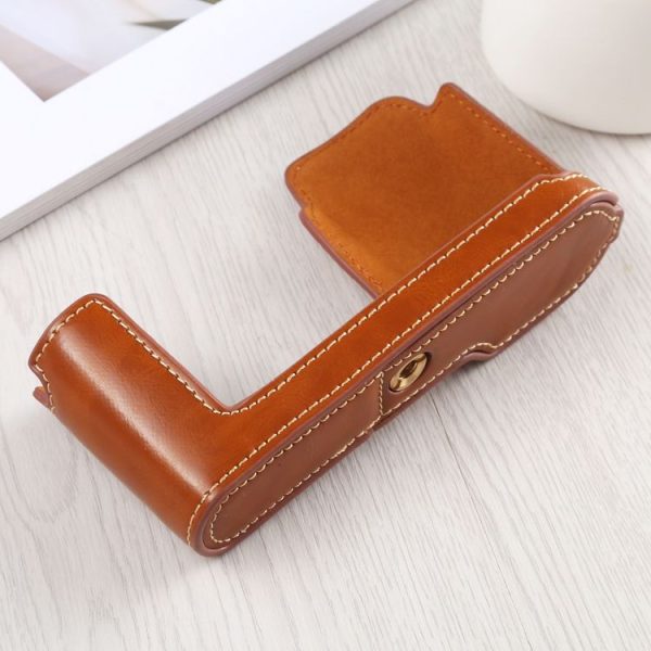 1 / 4 inch Thread PU Leather Camera Half Case Base for Leica TL (Typ 701) (Brown) - Image 4