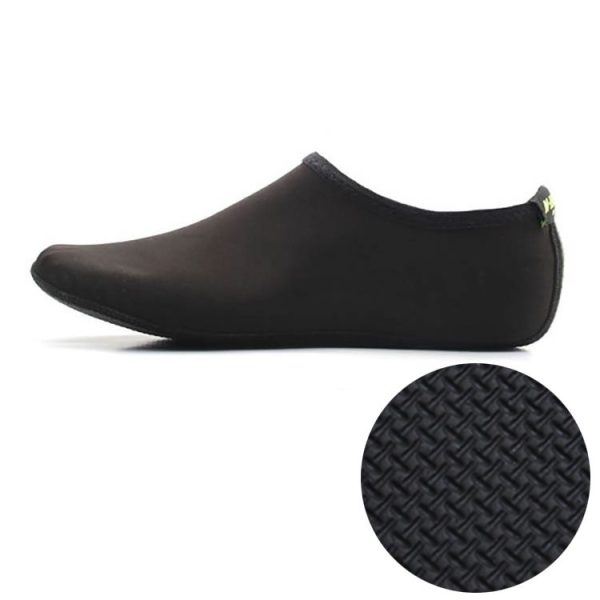 3mm Non-slip Rubber Embossing Texture Sole Solid Color Diving Shoes and Socks, One Pair, Size: M (Black)