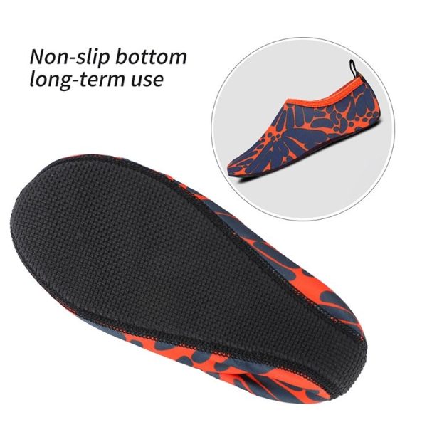 3mm Non-slip Rubber Embossing Texture Sole Figured Diving Shoes and Socks, One Pair, Size: XXL (Pink) - Image 3