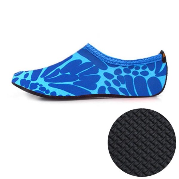 3mm Non-slip Rubber Embossing Texture Sole Figured Diving Shoes and Socks, One Pair, Size: XXXL (Blue)