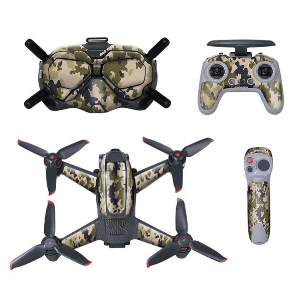 Sunnylife 4 in 1 PVC Anti-Scratch Decal Skin Wrap Stickers Kits for DJI FPV Drone & Goggles V2 & Remote Control & Rocker (Desert Camouflage)