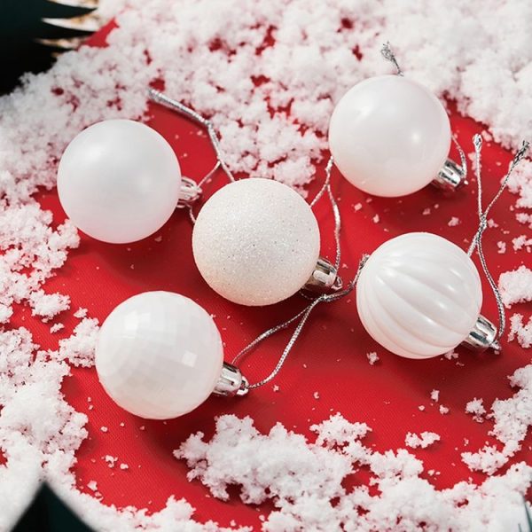5 PCS Christmas Theme Shooting Props Christmas Balls Ornaments Jewelry Background Photography Photo Props (White)