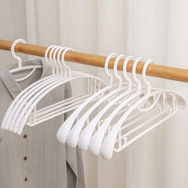 Anti-slip Plastic Seamless Clothing Hanger Random Color - Image 9