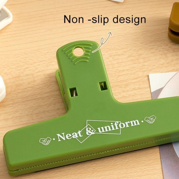 Handbook Clip Colorful Retro Plastic Clip Snack Receipt Clip (Random Color) - Image 3