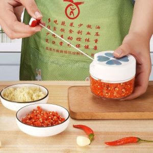 Household Multi-function Kitchen Garlic Device Manual Pull Pounding Garlic (Random Color Delivery)