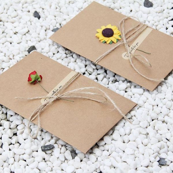 5 PCS Festival Creative DIY Retro Kraft Paper Handmade Large Dry Flower Greeting Card Birthday Card - Image 3