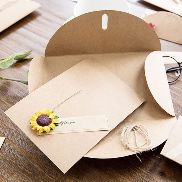 5 PCS Festival Creative DIY Retro Kraft Paper Handmade Large Dry Flower Greeting Card Birthday Card - Image 4