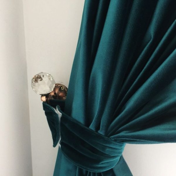 Retro Water Wafer Head Barb Curtain Decorative Wall Hook (Bronze) - Image 5