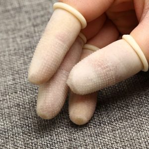 100pcs / Pack Antistatic Antislip Durable Fingertips Latex Protective Gloves, Size: M, 2.6*6.3cm (Khaki)