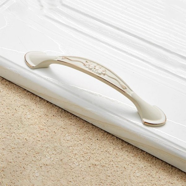 5 PCS 6026-96 European Style Zinc Alloy Cabinet Wardrobe Drawer Door Handle, Hole Spacing: 96mm (Ivory) - Image 2