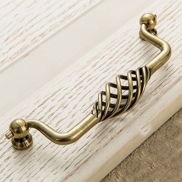 2 PCS 6100-160 Classic Birdcage Shape Iron Cabinet Wardrobe Drawer Door Handle, Hole Spacing: 160mm (Bronze) - Image 2