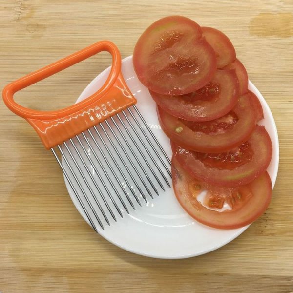Stainless Steel Vegetable Onion Cutter Holder Meat Needle Kitchen Tools (Green) - Image 6