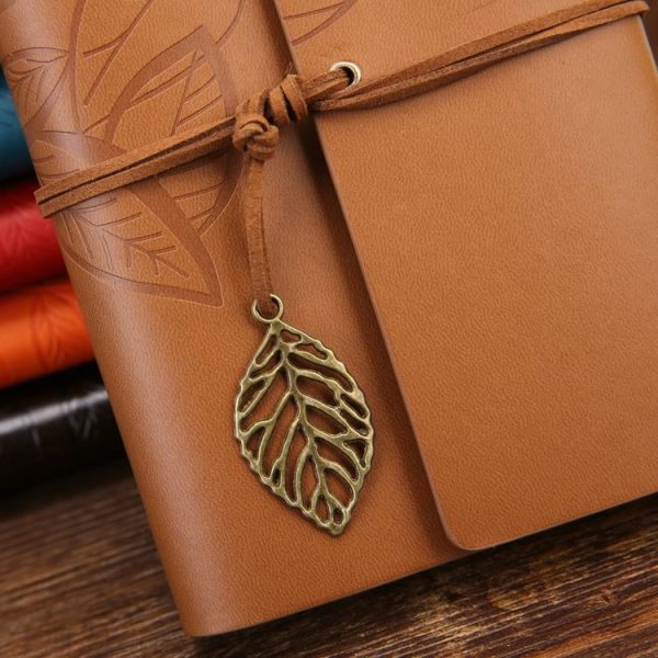 Creative Retro Autumn Leaves Pattern Loose-leaf Travel Diary Notebook, Size: M (Red) - Image 5