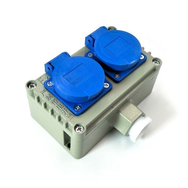 Double Connection Triple Hole 10-16 Industrial Chemical Industry Outdoor Explosion-proof Waterproof Socket