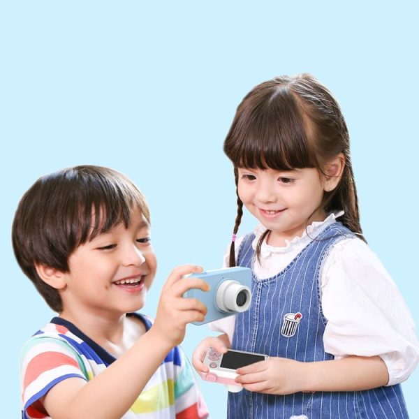D9 8.0 Mega Pixel Lens Fashion Thin and Light Mini Digital Sport Camera with 2.0 inch Screen & Elk Shape Protective Case & 32G Memory for Children - Image 10