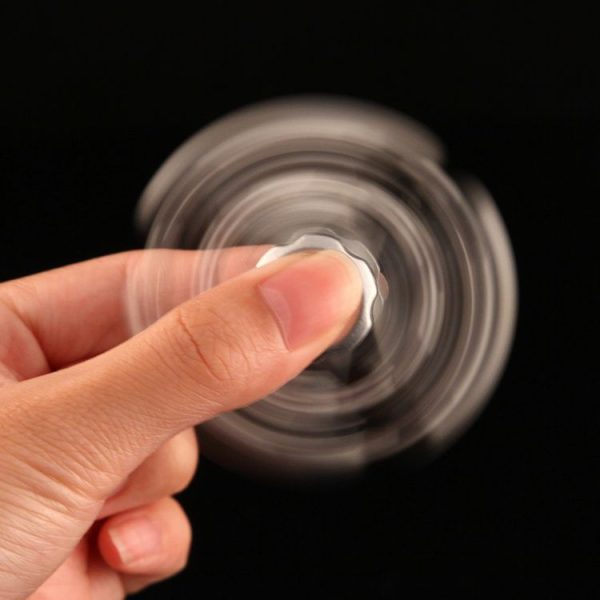 Fidget Spinner Toy Stress Reducer Anti-Anxiety Toy for Children and Adults, About 4 Minutes Rotation Time, Skull Shape Three Leaves (Silver) - Image 8