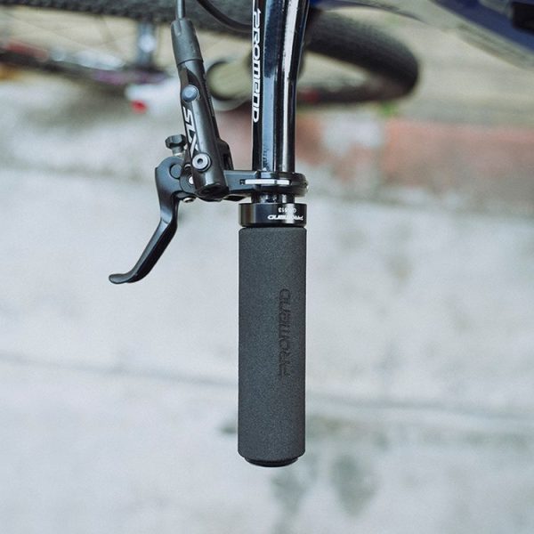 PROMEND GR-513 1 Pair Bicycle Antiskid Sweat-absorbing Sponge Grips Cover (Black Red) - Image 7