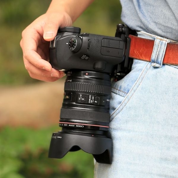 PULUZ Capture Camera Clip Aluminum Alloy Quick Release Clip with Plate (Red) - Image 9