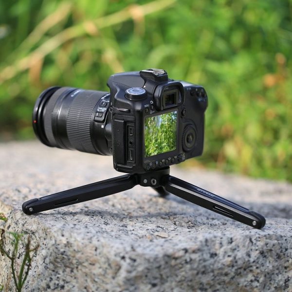 PULUZ Pocket Mini Metal Desktop Tripod Mount with 1 / 4 inch to 3 / 8 inch Thread Adapter Screw for DSLR & Digital Cameras, Adjustable Height: 4.5-15cm, Max Load: 20kg (Black) - Image 14