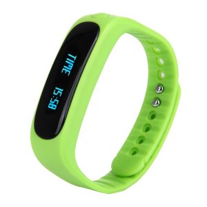 E02 Bluetooth 4.0 Smart Sports Bracelet, Support Camera Remote / Video Remote / Sport Tracking / Sleep Tracking / Watch Function (Green)