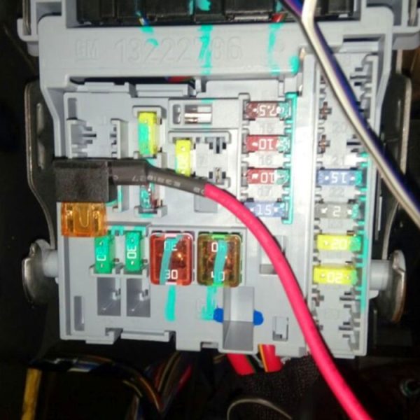Add-A-Circuit TAP Adapter ATM APM Blade Auto Fuse Holder (Medium Size) - Image 7