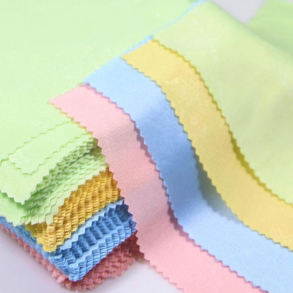 70 PCS Soft Cleaning Cloth for LCD Screen / Glasses / Mobile Phone Screen - Image 3