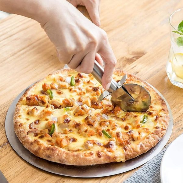 Stainless Steel Round Pizza Cutter Knife (Silver) - Image 5