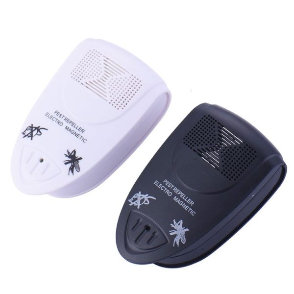 Ultrasonic Pest Repeller Electro Magnetic (Black) - Image 2
