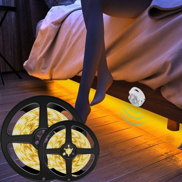 5m Wireless PIR Motion Sensor LED Strip Light 12V Smart Stair Cabinet Wall Lamp, EU plug (Warm white Light)
