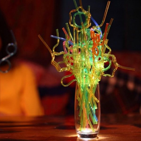 10 PCS Creative Plastic Curved Straws, Random Color Style Delivery - Image 4