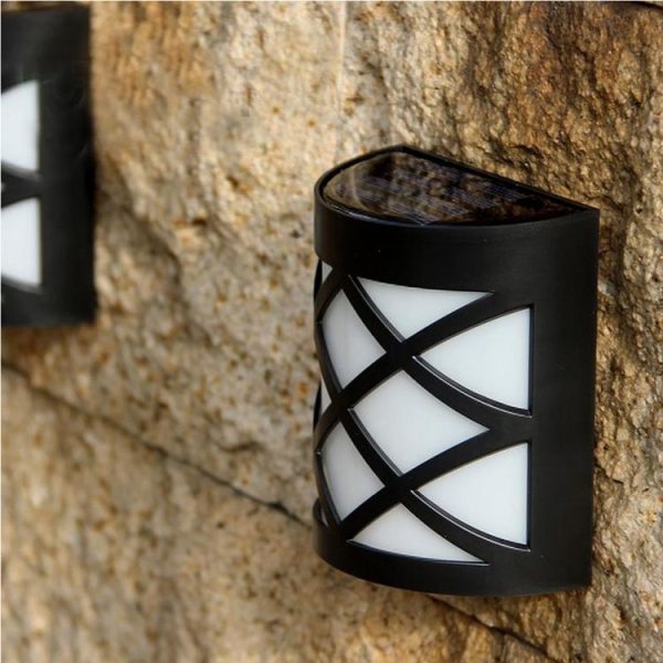 Solar Powered LED Wall Light Outdoor Waterproof Energy Saving Street Garden Lamp (White Light) - Image 9