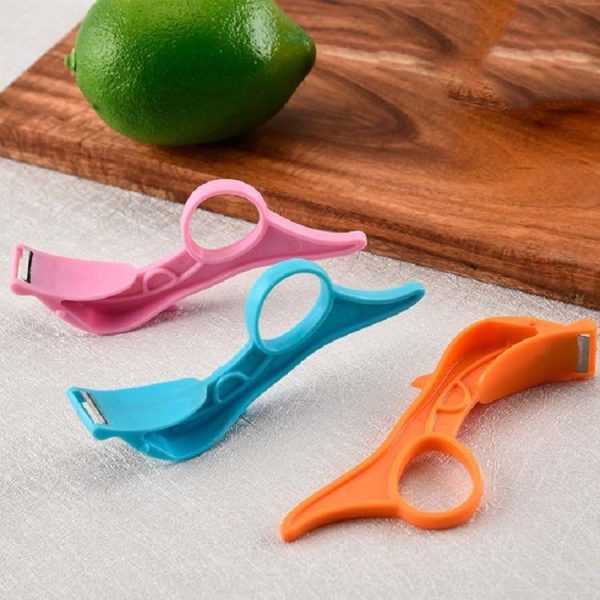 Kitchen Fruit Peeler Stainless Steel Peeling Knife Random Color Delivery - Image 2