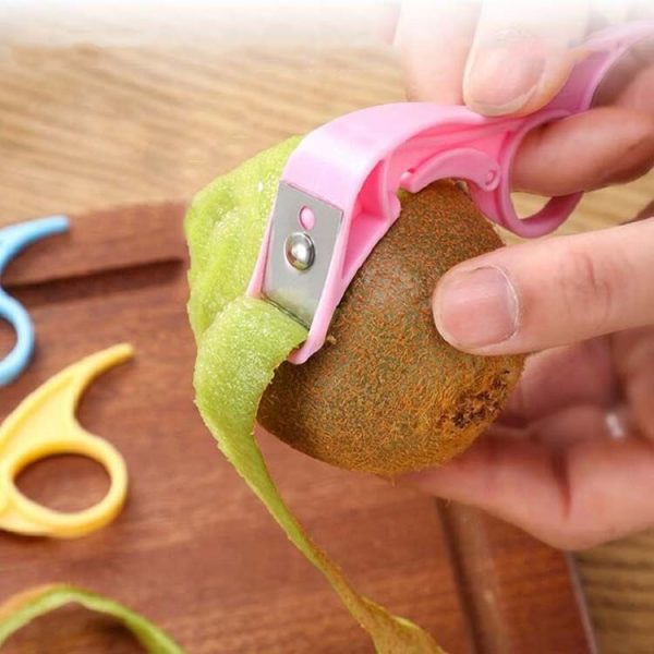 Kitchen Fruit Peeler Stainless Steel Peeling Knife Random Color Delivery - Image 4